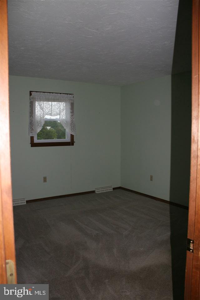 1729 Winters Road Windsor, PA 17366 - Photo 10 of 28