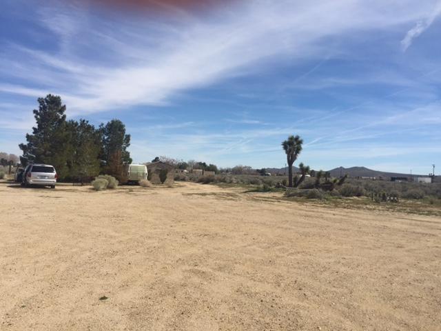 9270 Frontage Road West Mojave, CA 93501 - Photo 6 of 7 a view of a lake
