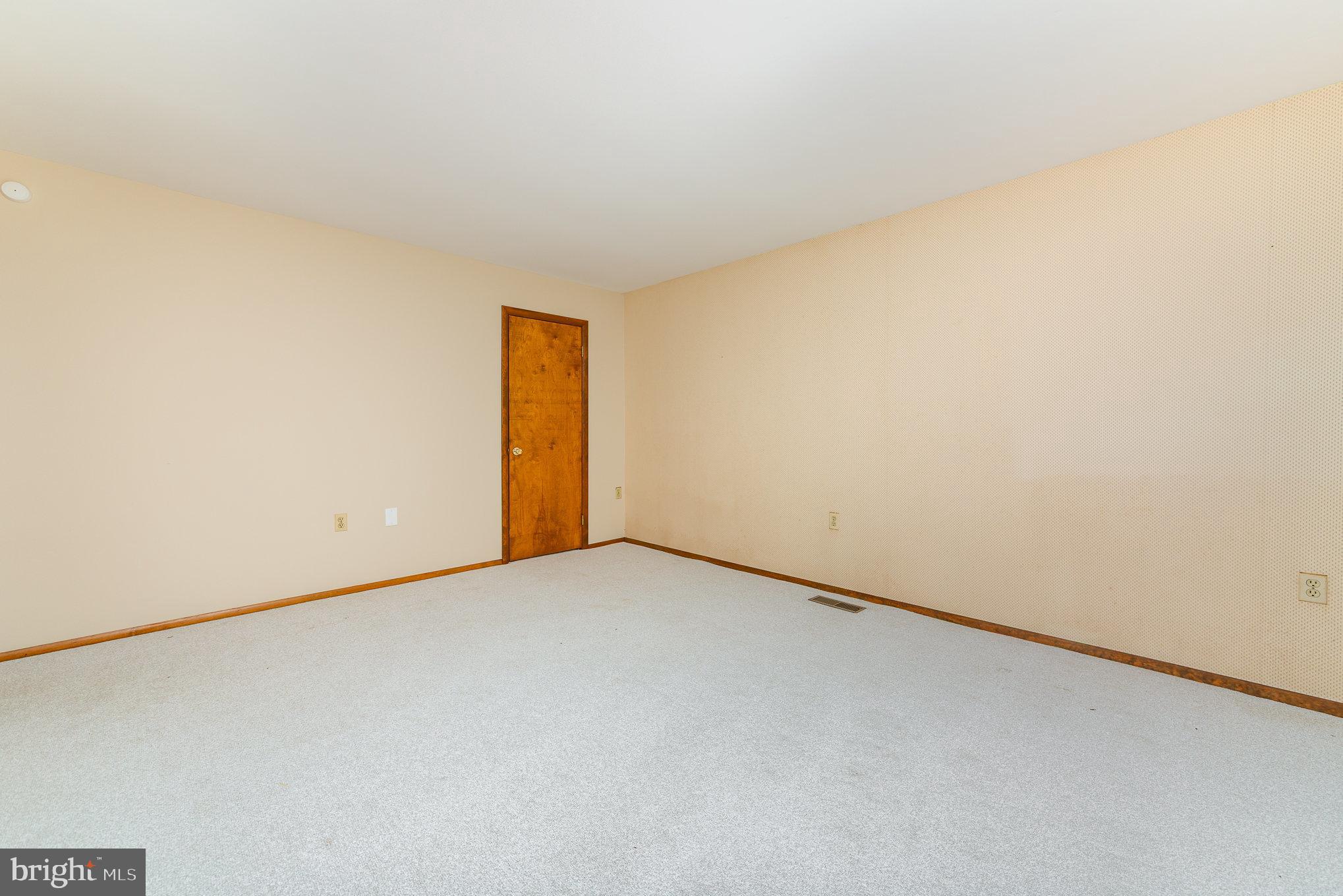 2837 Conowingo Road Bel Air, MD 21015 - Photo 12 of 37 Primary Bedroom