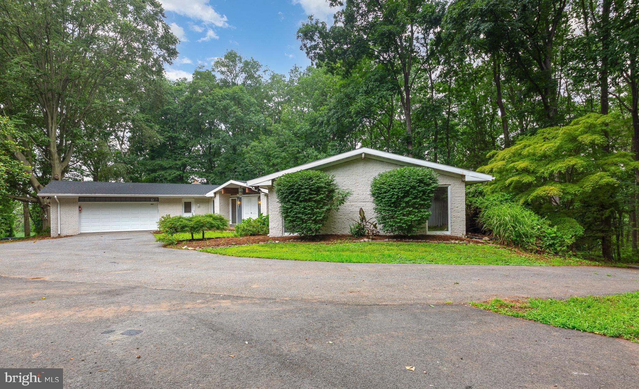 2837 Conowingo Road Bel Air, MD 21015 - Photo 3 of 37 Plenty of Parking
