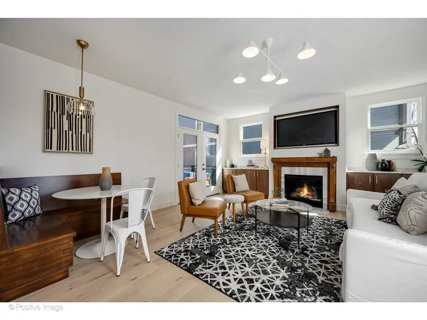 $1,950,000 | 3846 North Kedvale Avenue, Chicago, IL 60641