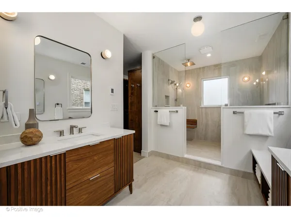 $1,950,000 | 3846 North Kedvale Avenue, Chicago, IL 60641