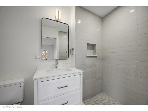 $1,950,000 | 3846 North Kedvale Avenue, Chicago, IL 60641