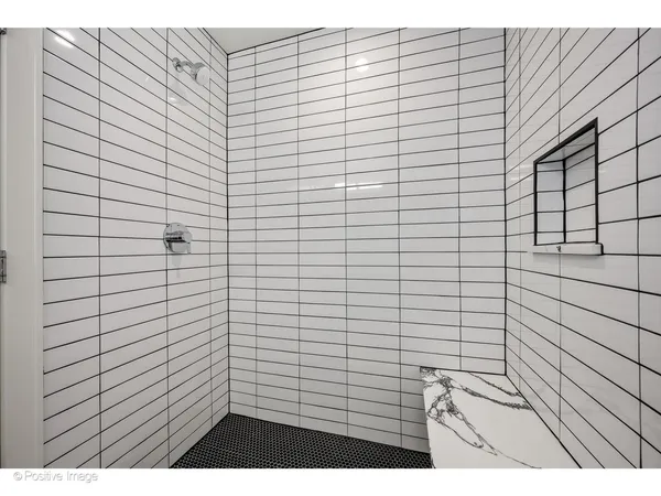$1,950,000 | 3846 North Kedvale Avenue, Chicago, IL 60641
