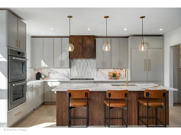 $1,950,000 | 3846 North Kedvale Avenue, Chicago, IL 60641