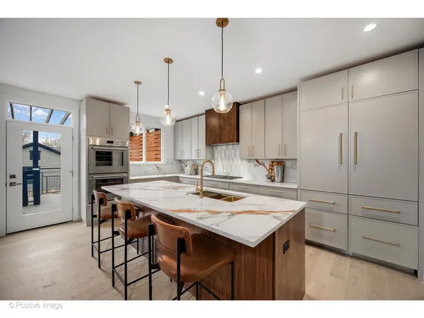$1,950,000 | 3846 North Kedvale Avenue, Chicago, IL 60641