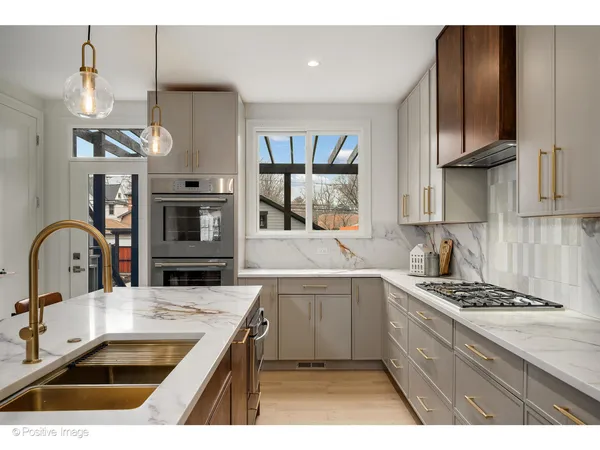 $1,950,000 | 3846 North Kedvale Avenue, Chicago, IL 60641