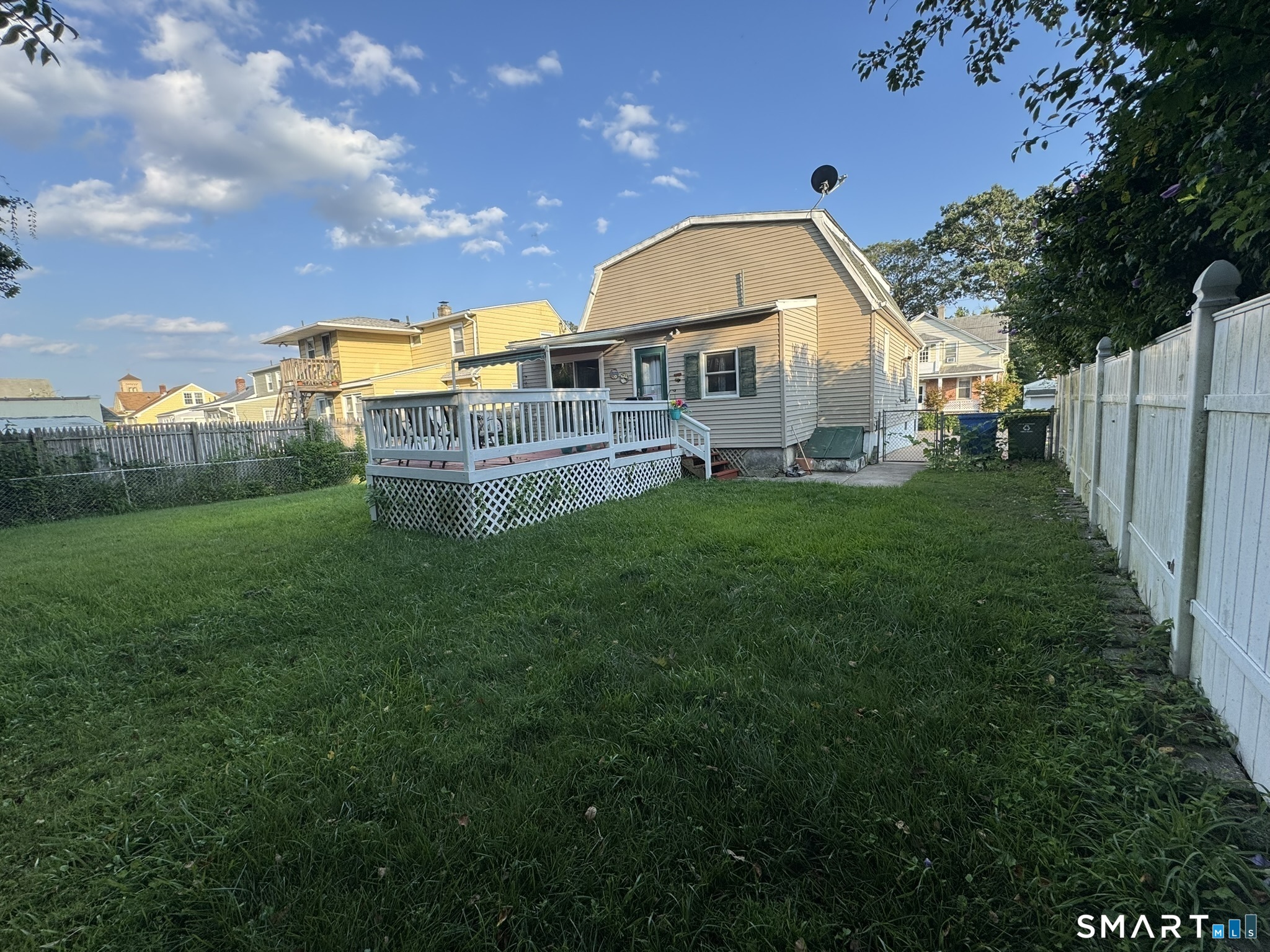 84 Anderson Avenue Waterbury, CT 06708 - Photo 19 of 40