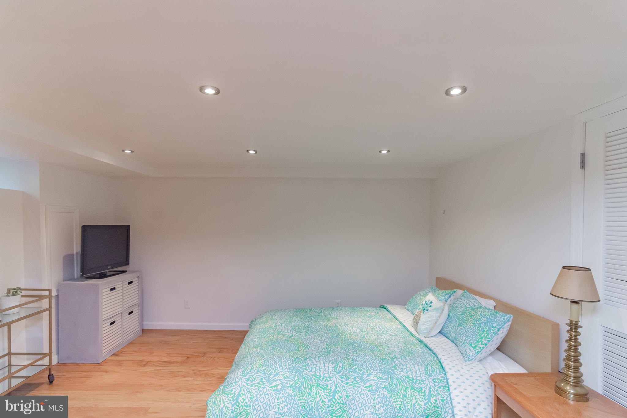4432 Reservoir Road Northwest Washington, DC 20007 - Photo 22 of 36 Gallery Image 22