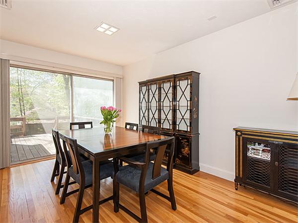 44 Rowena Road Newton, MA 02459 - Photo 4 of 21