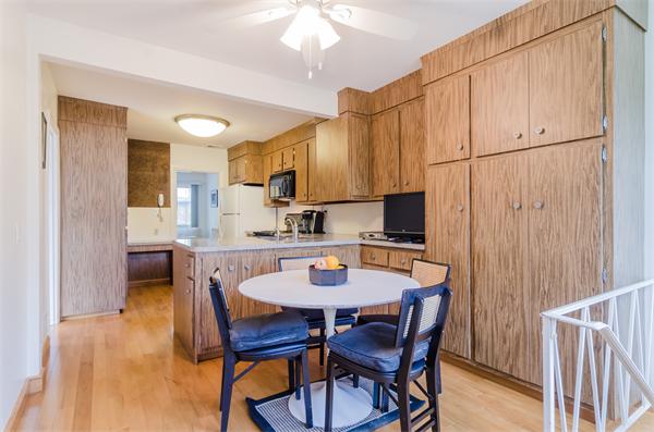 44 Rowena Road Newton, MA 02459 - Photo 7 of 21