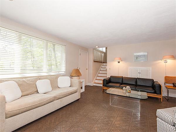 44 Rowena Road Newton, MA 02459 - Photo 8 of 21