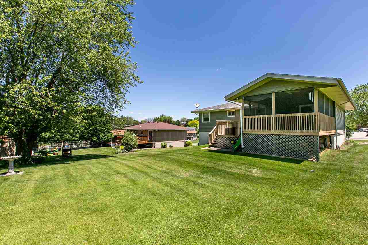 2655 Springreen Drive Dubuque, IA 52002 - Photo 29 of 31 Gallery Image 29