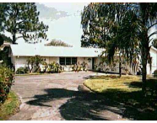 17934 Vía Rio Road Jupiter, FL 33458 - Photo 1 of 2 Primary Photo
