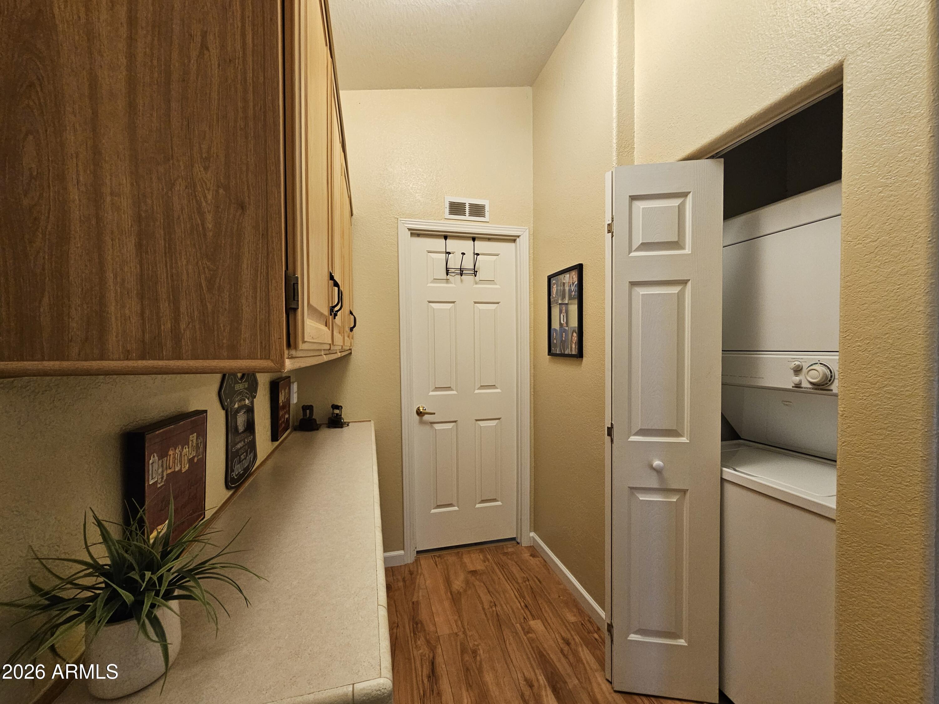 650 North Hawes Road, Unit 2851 Mesa, AZ 85207 - Photo 10 of 41 20260310_095223