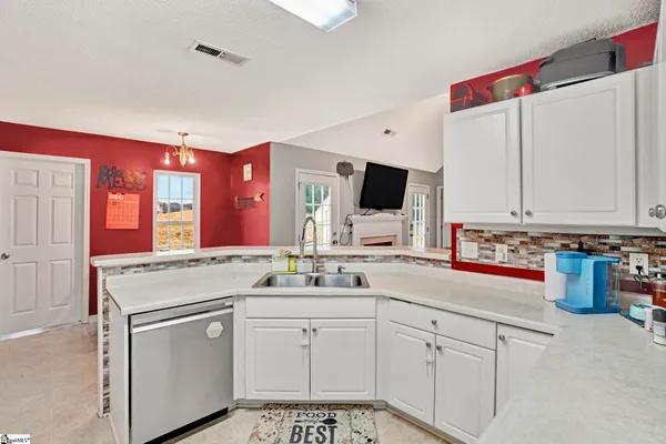 $345,000 | 133 Hurst Avenue, Anderson, SC 29625