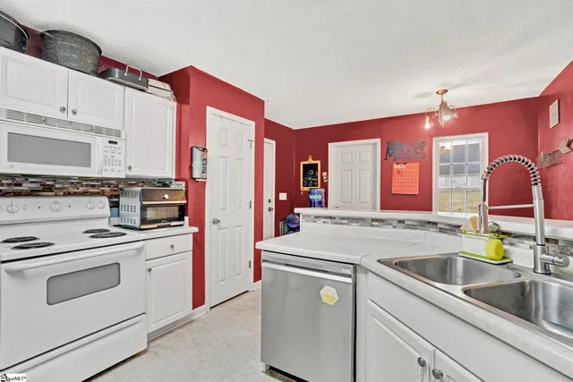 $345,000 | 133 Hurst Avenue, Anderson, SC 29625