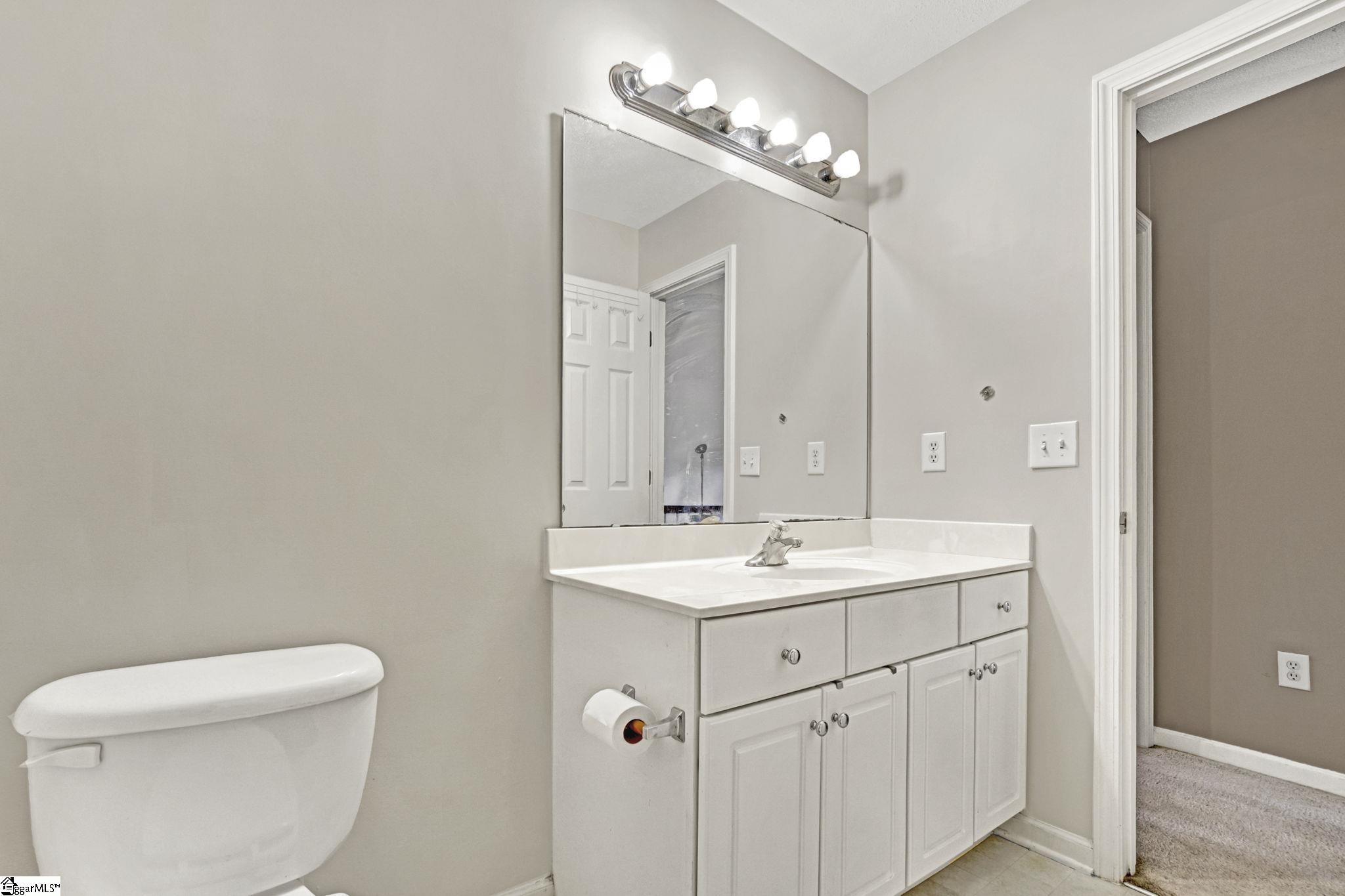 133 Hurst Avenue Anderson, SC 29625 - Photo 27 of 50