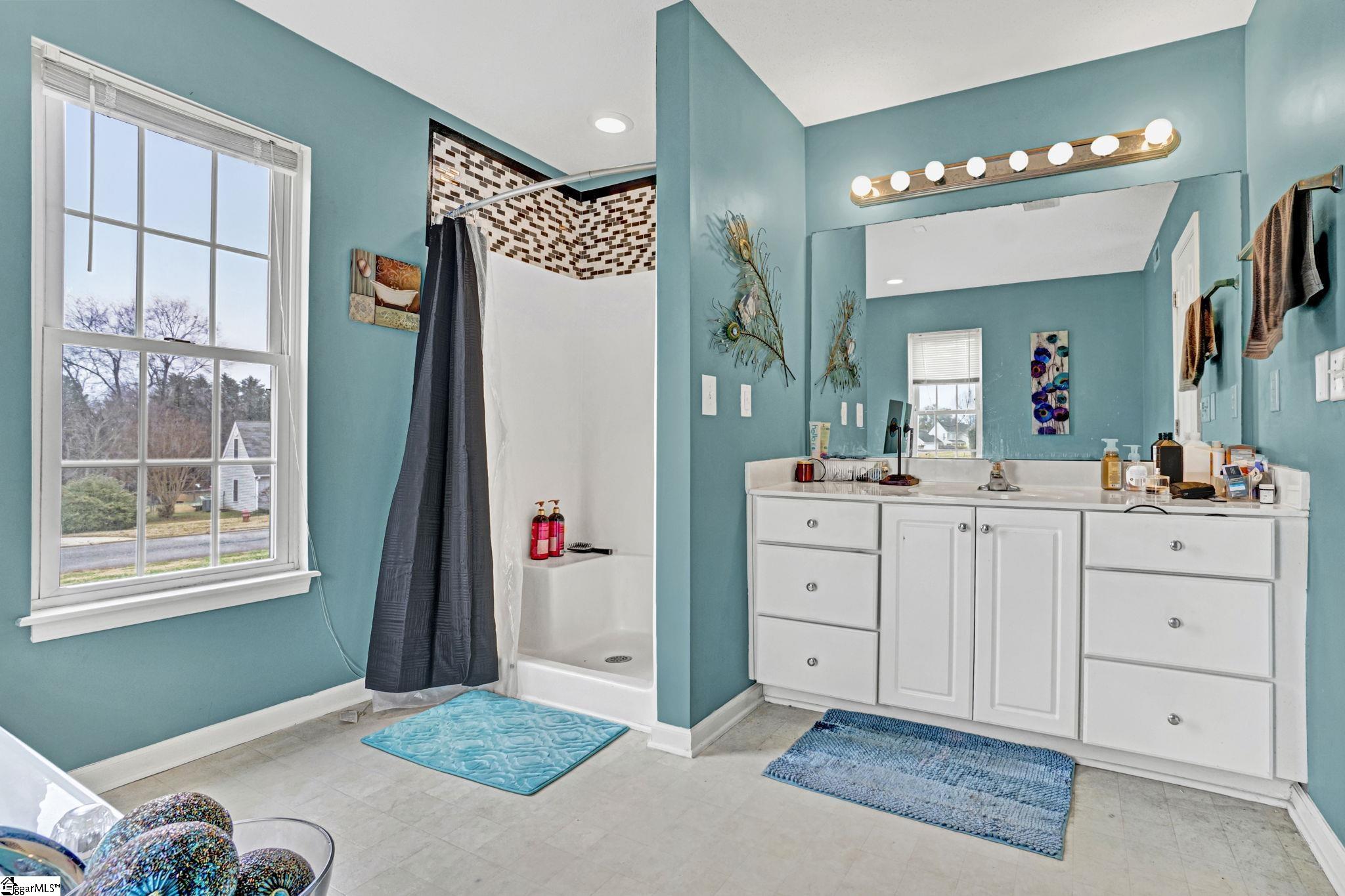 133 Hurst Avenue Anderson, SC 29625 - Photo 39 of 50