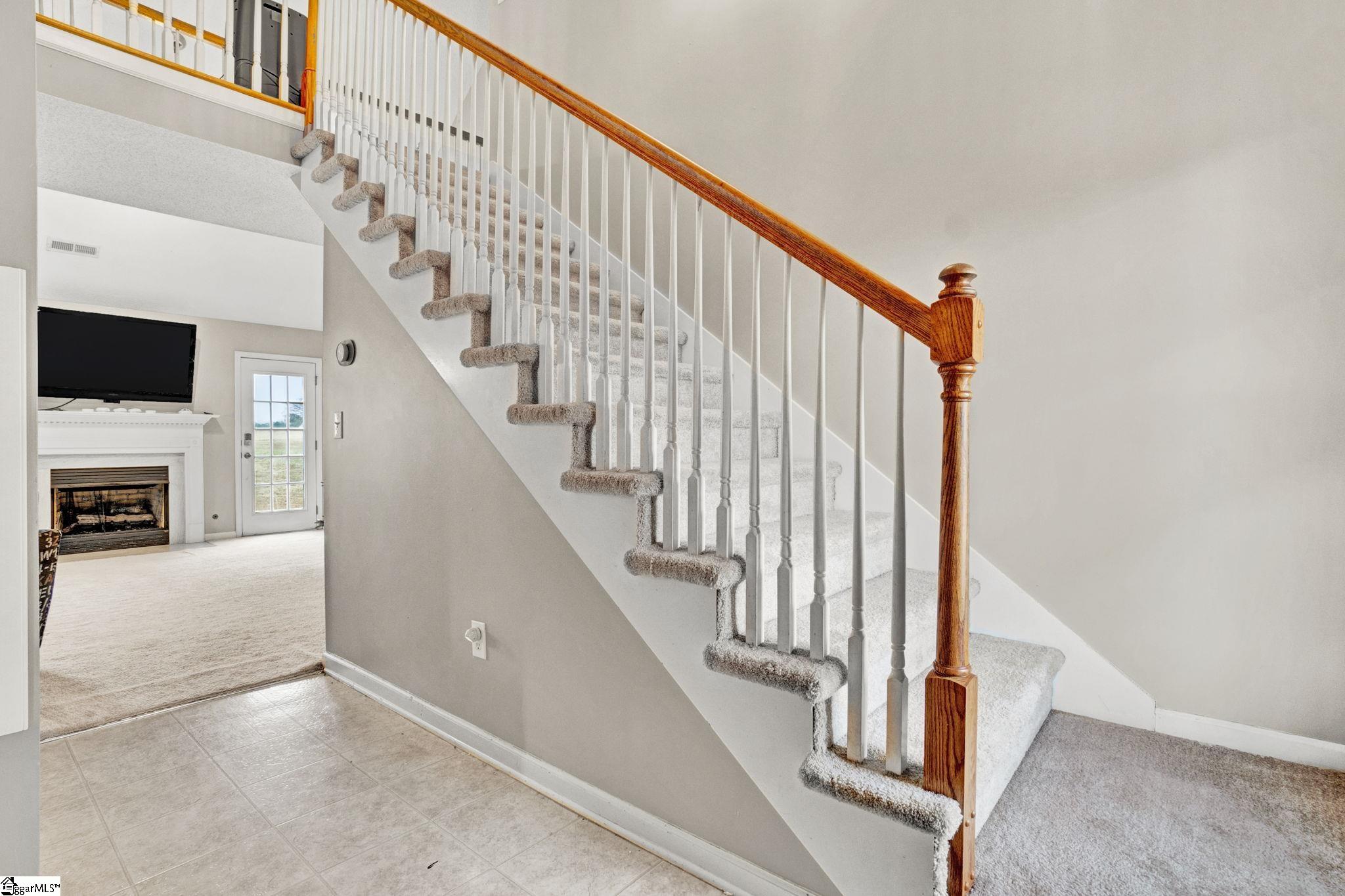 133 Hurst Avenue Anderson, SC 29625 - Photo 4 of 50