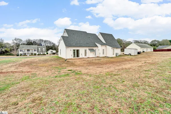 $345,000 | 133 Hurst Avenue, Anderson, SC 29625