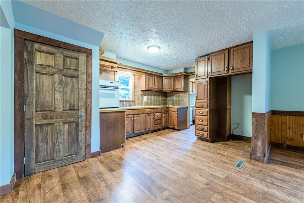 504 Bartleyville Road Burgettstown, PA 15021 - Photo 11 of 25 Gallery Image 11