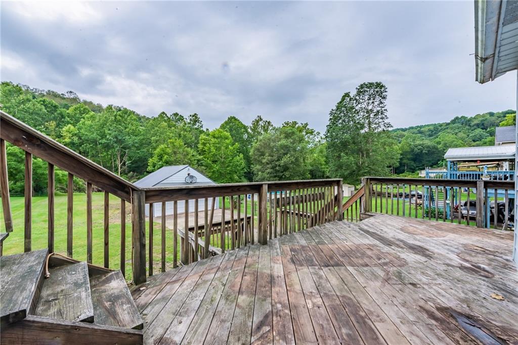 504 Bartleyville Road Burgettstown, PA 15021 - Photo 6 of 25 Gallery Image 6