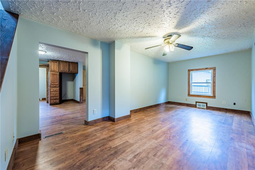 504 Bartleyville Road Burgettstown, PA 15021 - Photo 10 of 25 Gallery Image 10