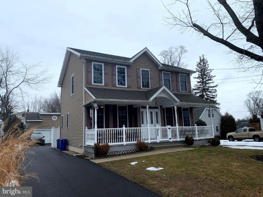 416 Continental Road Hatboro, PA 19040 - Photo 2 of 31 Gallery Image 2