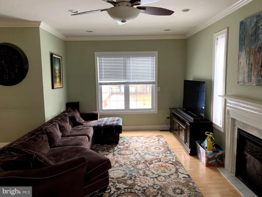 416 Continental Road Hatboro, PA 19040 - Photo 7 of 31 Gallery Image 7