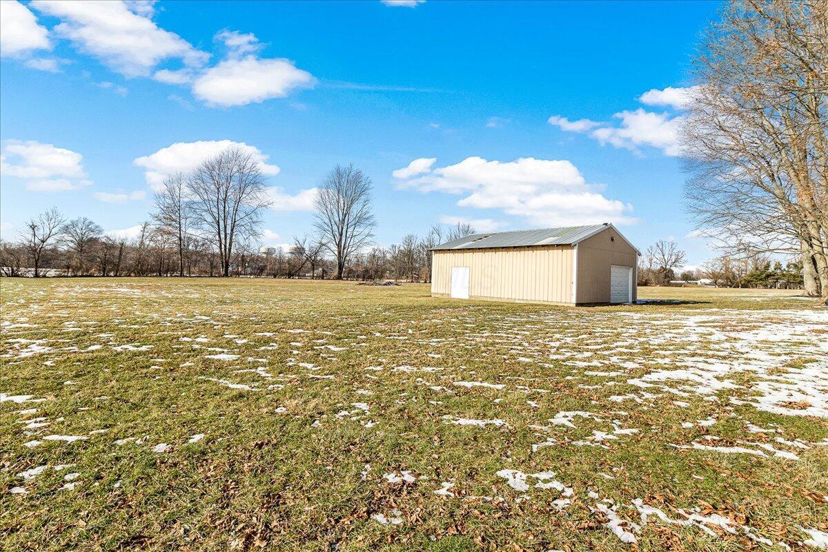 7300 Summit Road Southwest Pataskala, OH 43068 - Photo 8 of 49 28-Exterior Back