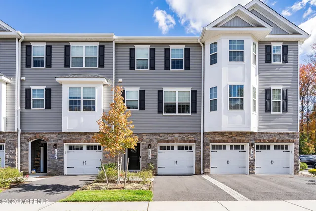 $725,000 | 1305 Arose Lane, Middletown, NJ 07748