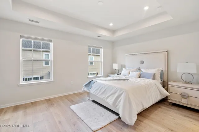 $725,000 | 1305 Arose Lane, Middletown, NJ 07748