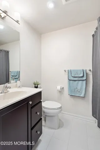 $725,000 | 1305 Arose Lane, Middletown, NJ 07748