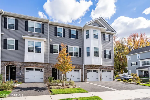 $725,000 | 1305 Arose Lane, Middletown, NJ 07748