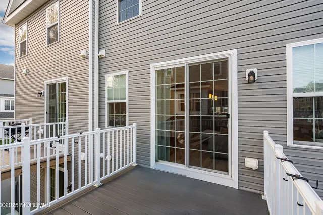 $725,000 | 1305 Arose Lane, Middletown, NJ 07748