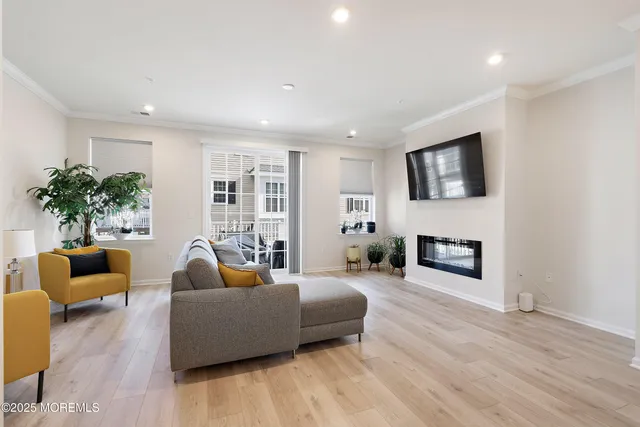 $725,000 | 1305 Arose Lane, Middletown, NJ 07748