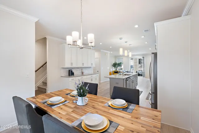 $725,000 | 1305 Arose Lane, Middletown, NJ 07748