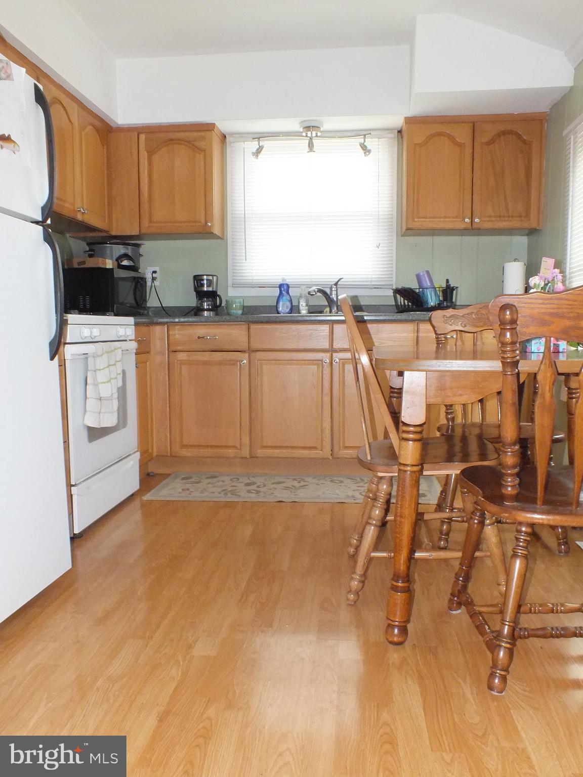 206 Elderfield Road Newark, DE 19713 - Photo 11 of 28 Gallery Image 11