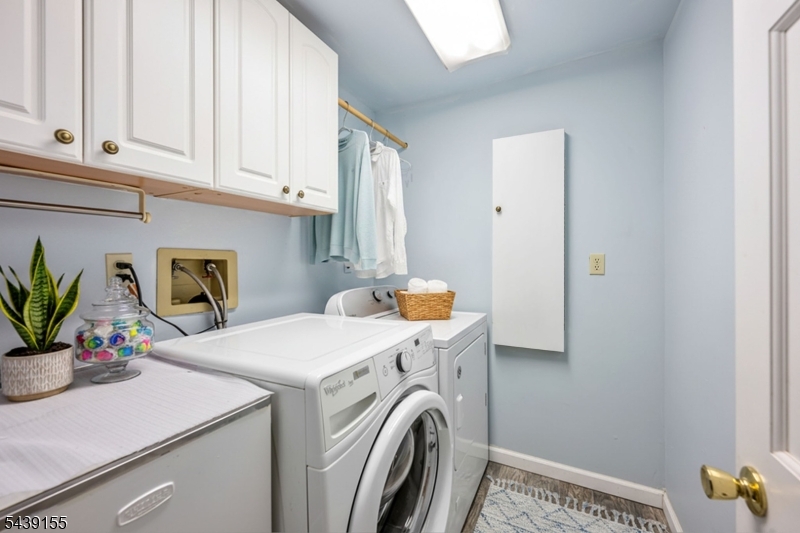 33 Runnymede Road Chatham, NJ 07928 - Photo 23 of 36