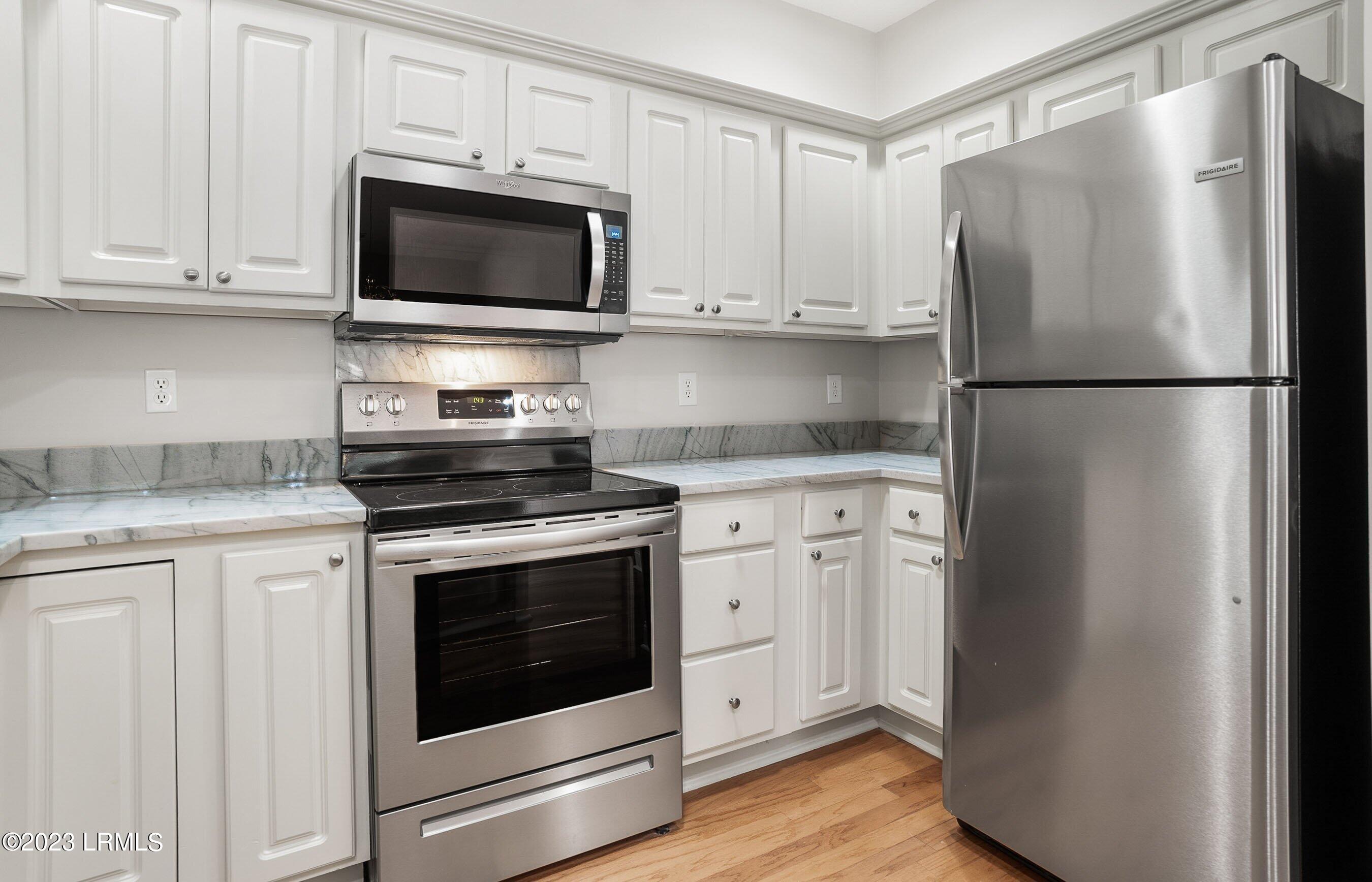 2 Rockville Way Beaufort, SC 29902 - Photo 10 of 37 DSC03194-110-1.jpg-SMALL