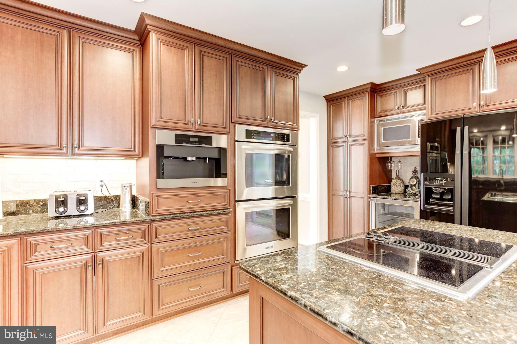 1507 Stuart Road Reston, VA 20194 - Photo 5 of 30 Kitchen
