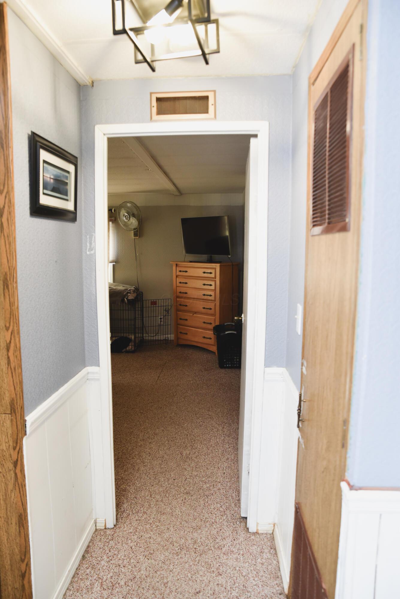 696 Riviera Court Columbus, OH 43207 - Photo 27 of 51 DSC_4887
