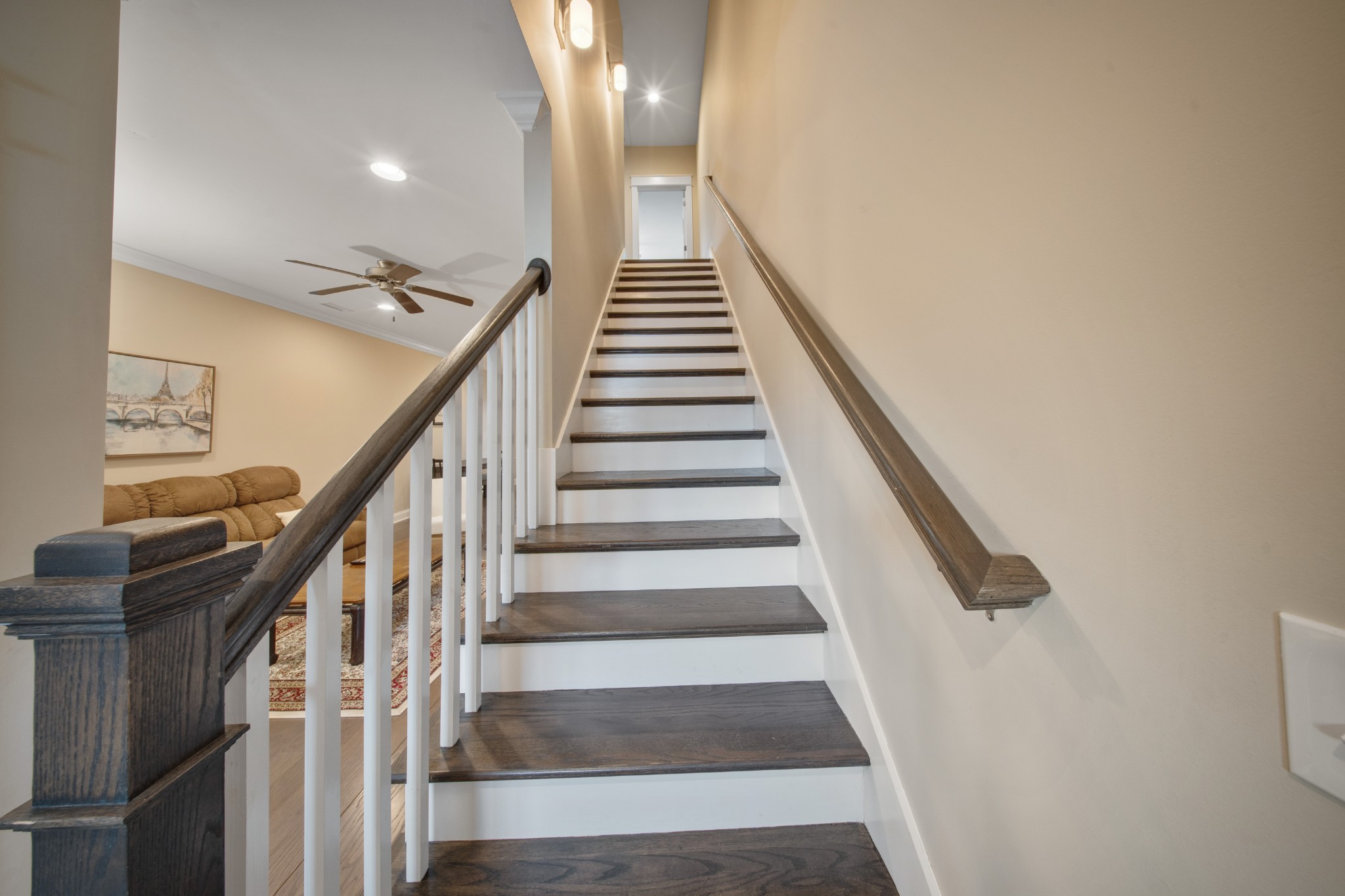 1019 North Maple Street, Unit 2B Murfreesboro, TN 37130 - Photo 12 of 26 a view of entryway
