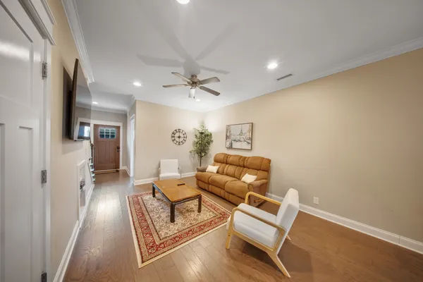 $299,900 | 1019 North Maple Street, Unit 2B, Murfreesboro, TN 37130