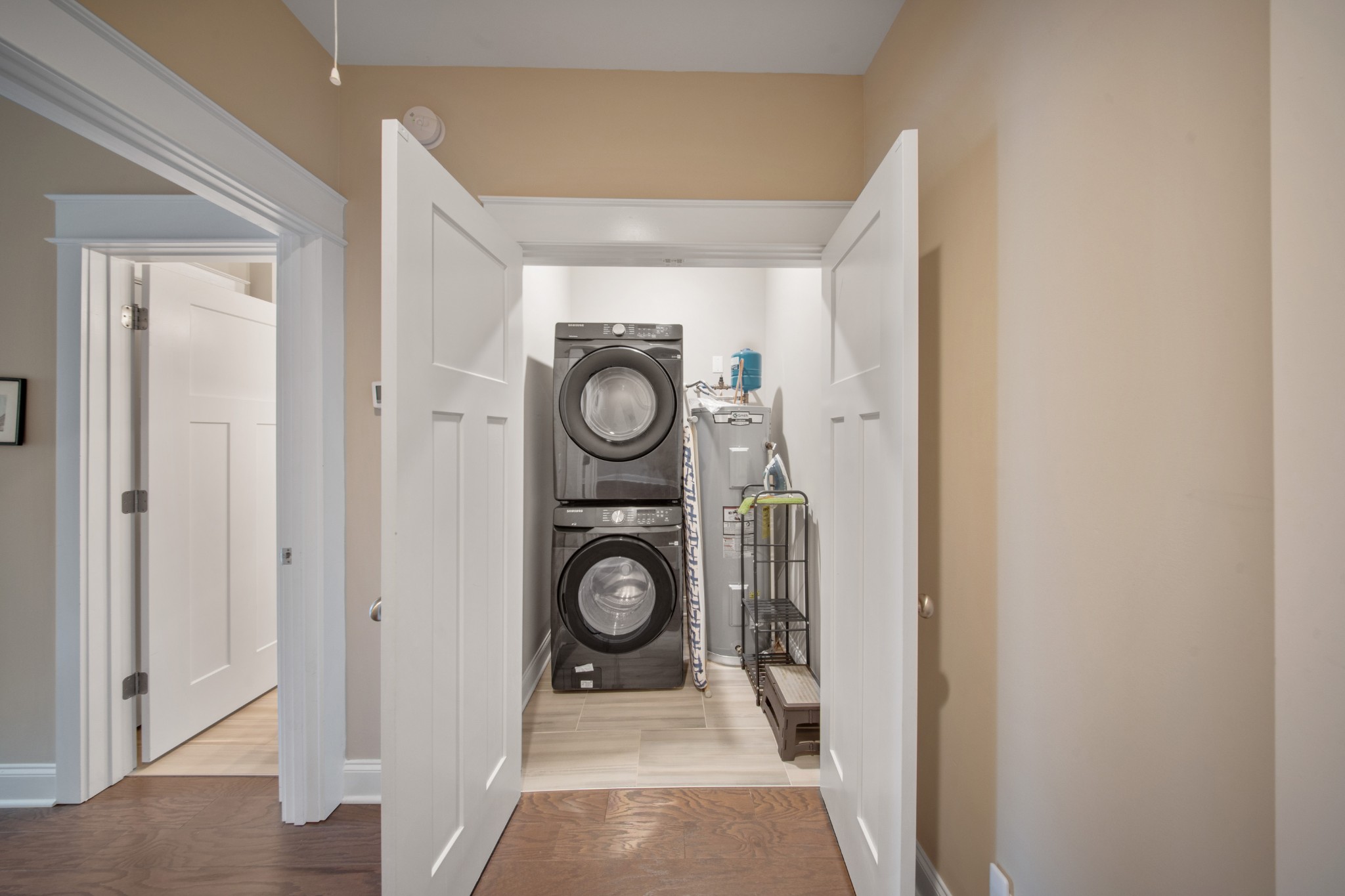 1019 North Maple Street, Unit 2B Murfreesboro, TN 37130 - Photo 24 of 26 a view of washer and dryer