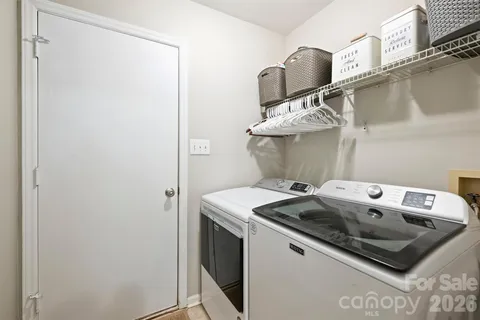 $440,000 | 6000 Burnt Mill Run, Matthews, NC 28104