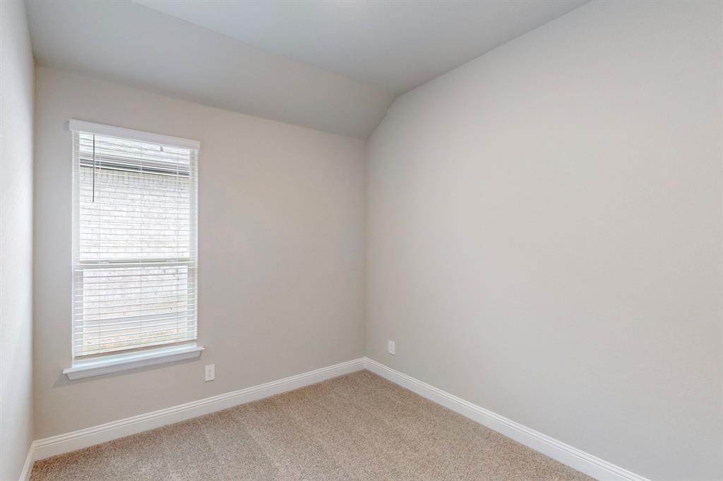 3017 Hampton Path Argyle, TX 76226 - Photo 19 of 37 an empty room with a window