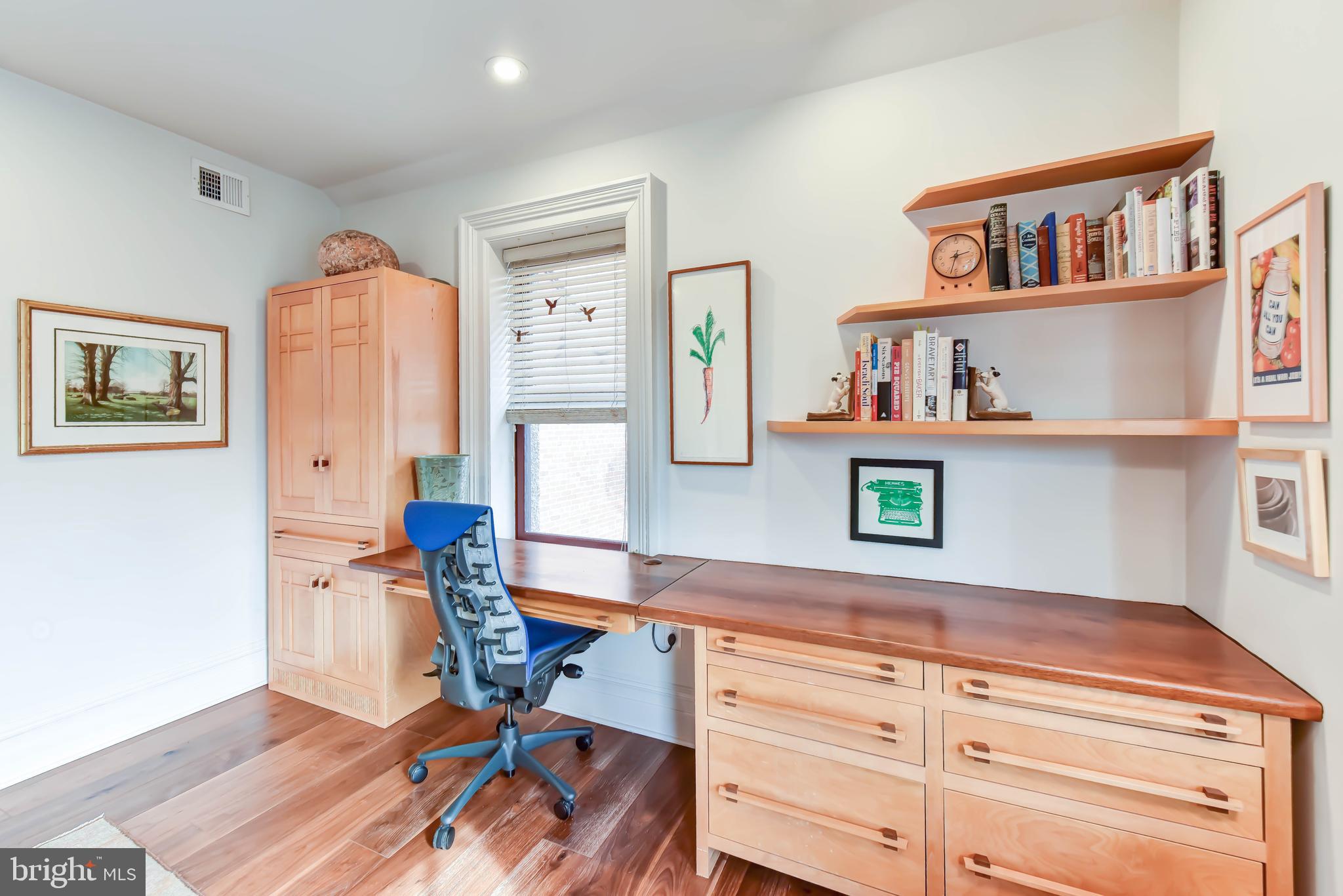 2829 Sacks Street, Unit SA506 Silver Spring, MD 20910 - Photo 21 of 37 Bedroom (2nd) - Built-ins