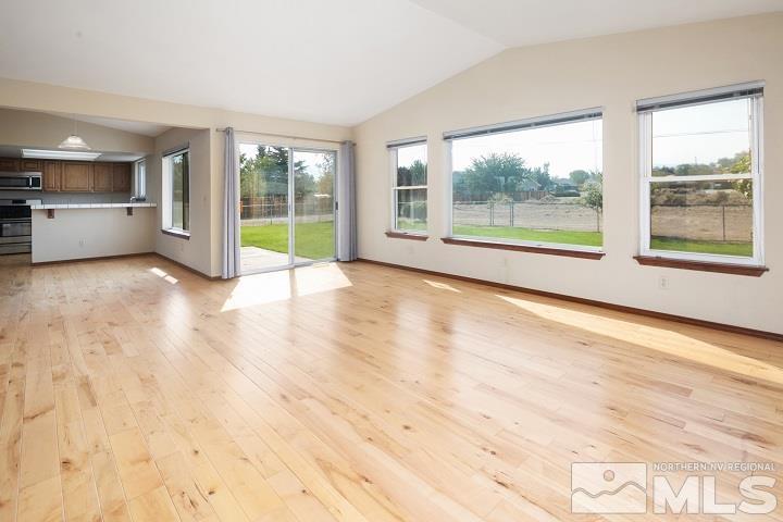 1090 Ron Way Reno, NV 89521 - Photo 14 of 27 Photo 14